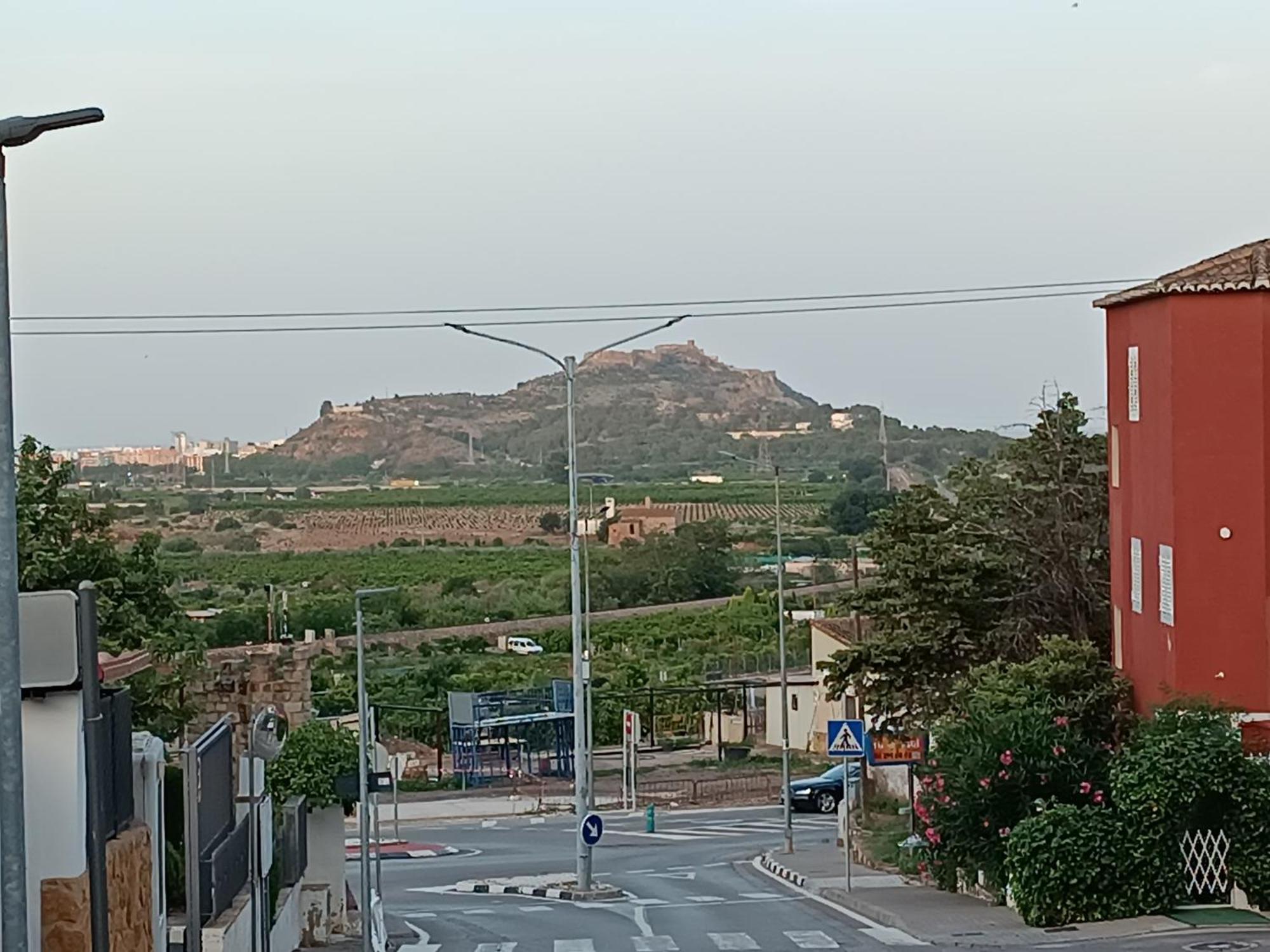 Gilet Senderismo Bici Parking 20 Min Valencia Apartment Екстериор снимка