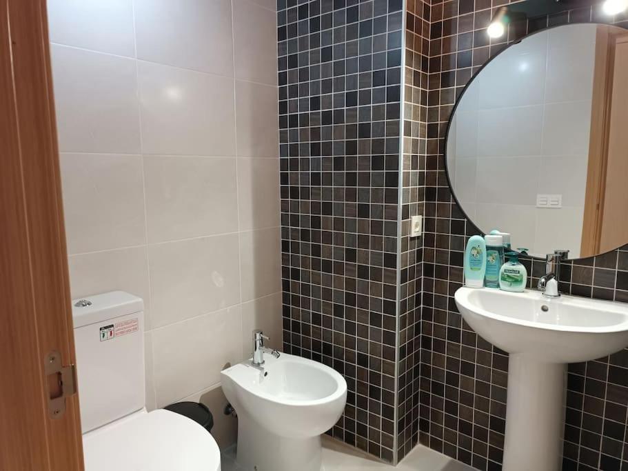 Gilet Senderismo Bici Parking 20 Min Valencia Apartment Екстериор снимка