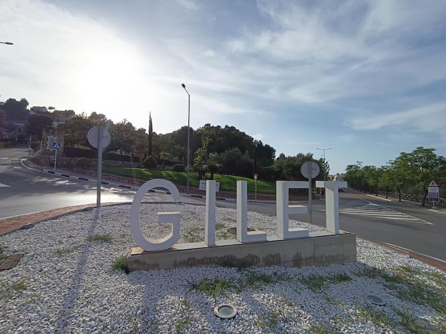 Gilet Senderismo Bici Parking 20 Min Valencia Apartment Екстериор снимка